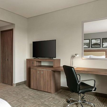 Hampton Inn By Hilton Monterrey Apodaca Eksteriør bilde