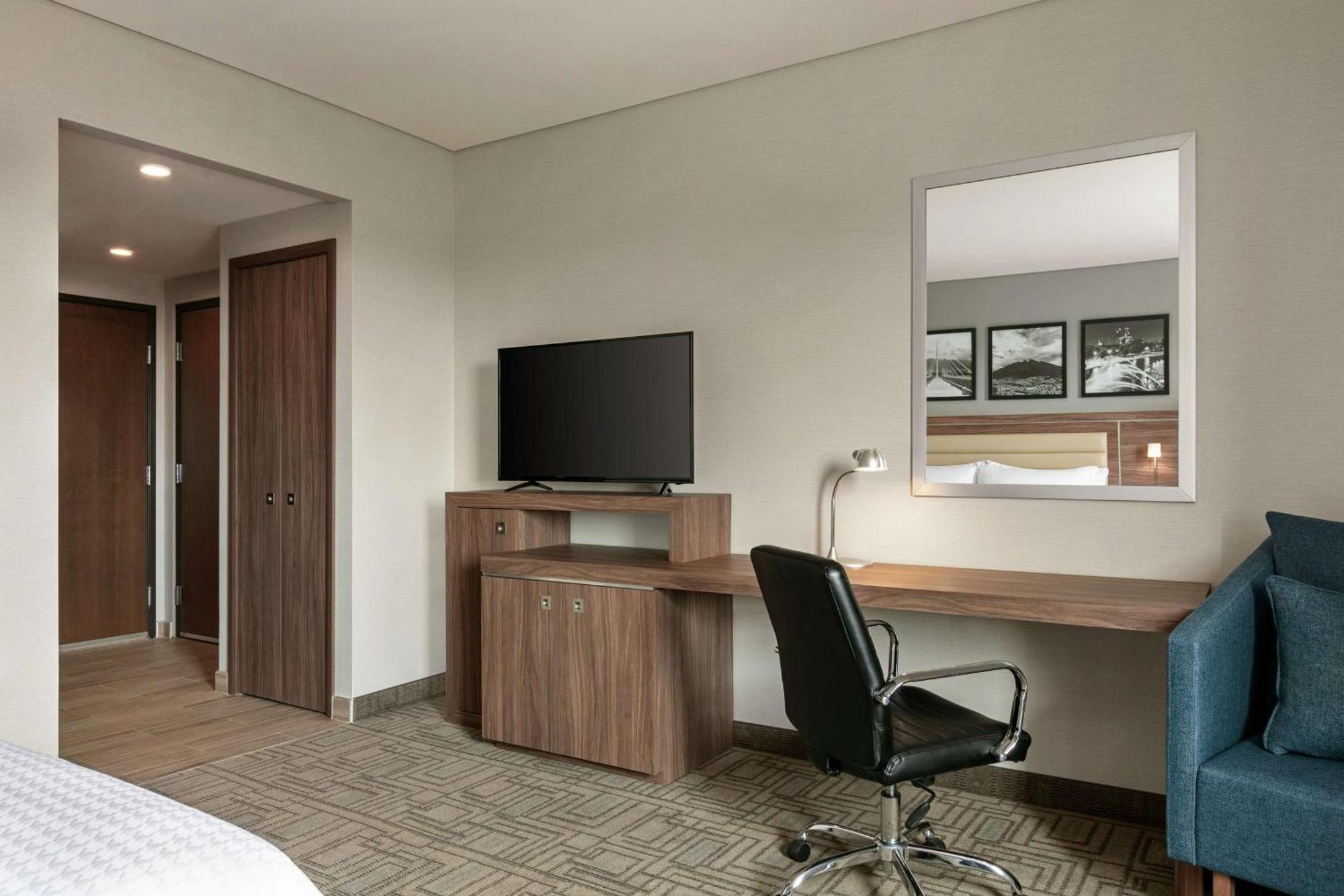 Hampton Inn By Hilton Monterrey Apodaca Eksteriør bilde
